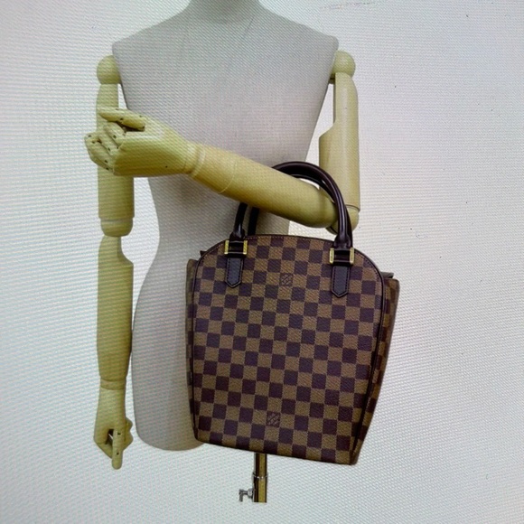 Louis Vuitton GM Sarria Seau Damien Ebene Canvas Handbag. - Picture 16 of 17